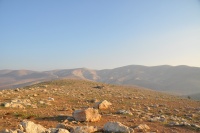 המיצדית מעל כביש גיתית נ. ג. 162 004.jpg