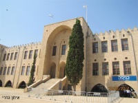 חיפה - בתים מספרים 375 (Medium) (Medium).jpg