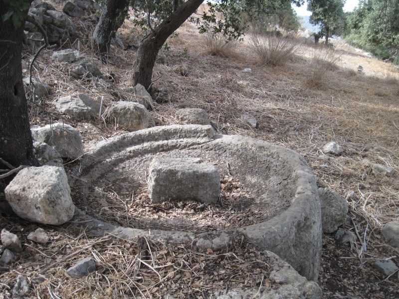 קובץ:חרבתסנסן.JPG