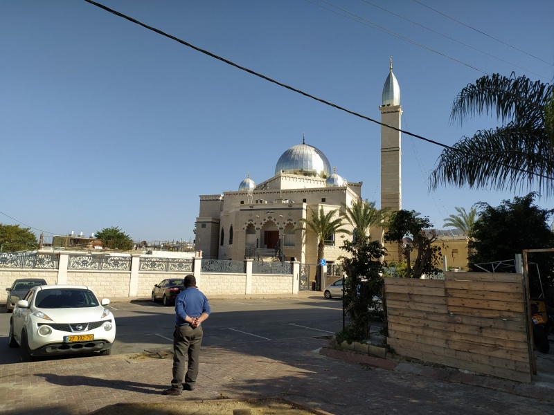 קובץ:כסףאחווה.jpg