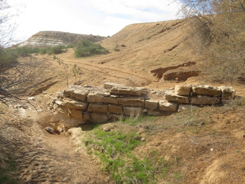 קובץ:סכרנחלבשוררתמים.jpg