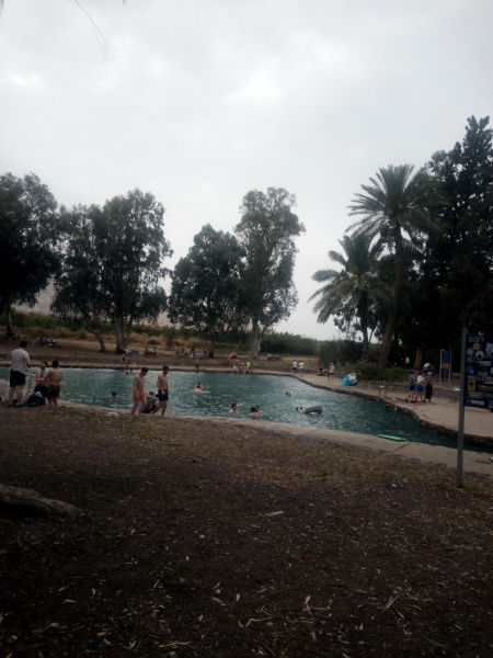 קובץ:2021-06-06T00 54 36.703736931653.jpg