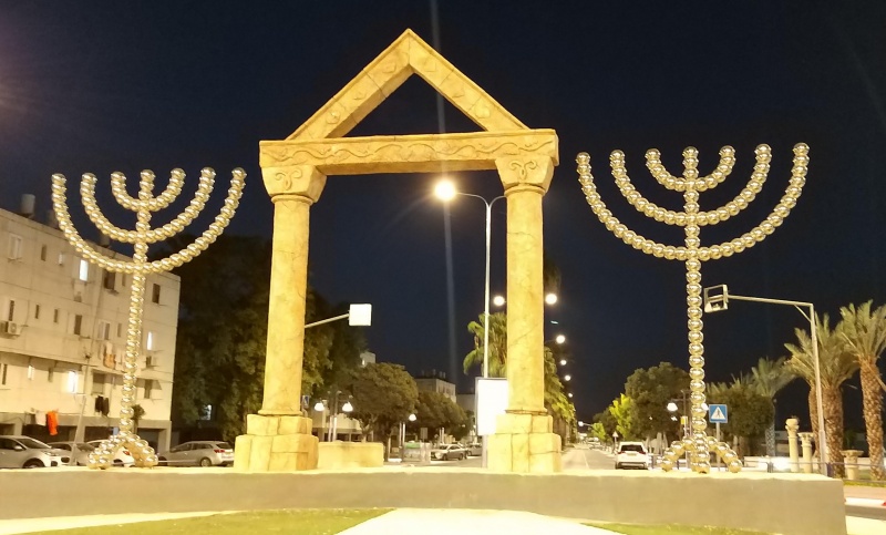 קובץ:2021-09-11T19 52 33.397101241373.jpg