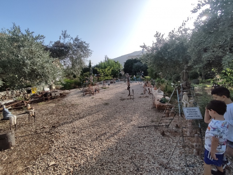 קובץ:2024-06-15T18 20 21.521001534097.jpg