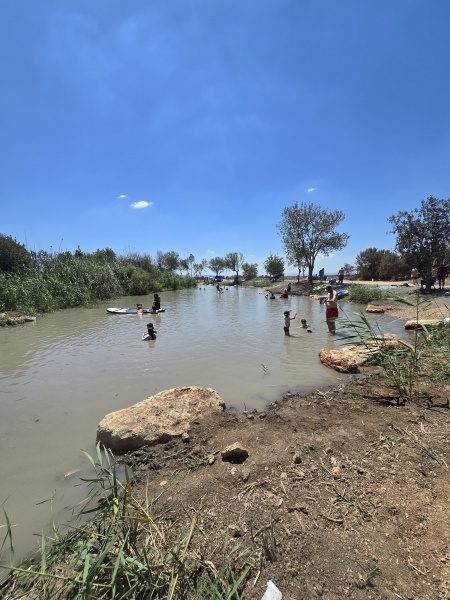 קובץ:2025-07-05T12 21 17.491940137197.jpg