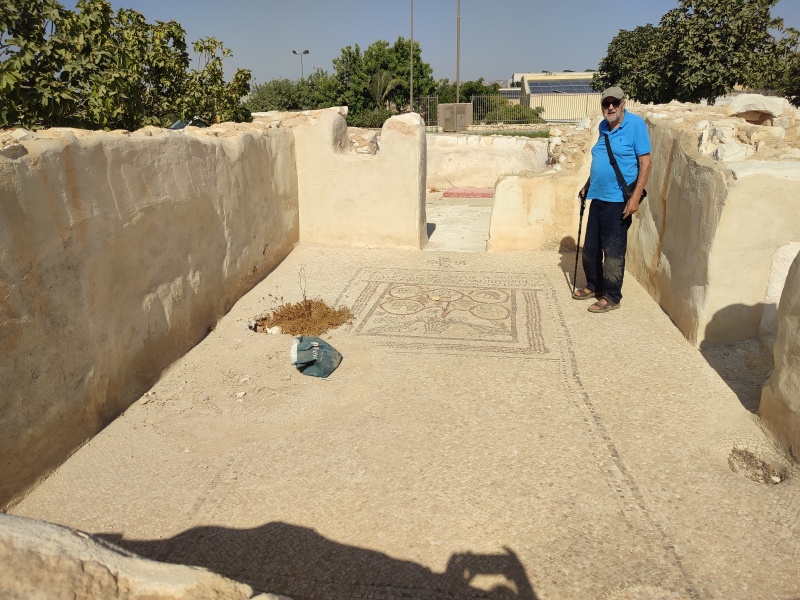 קובץ:2025-07-23T16 12 05.918510861963.jpg